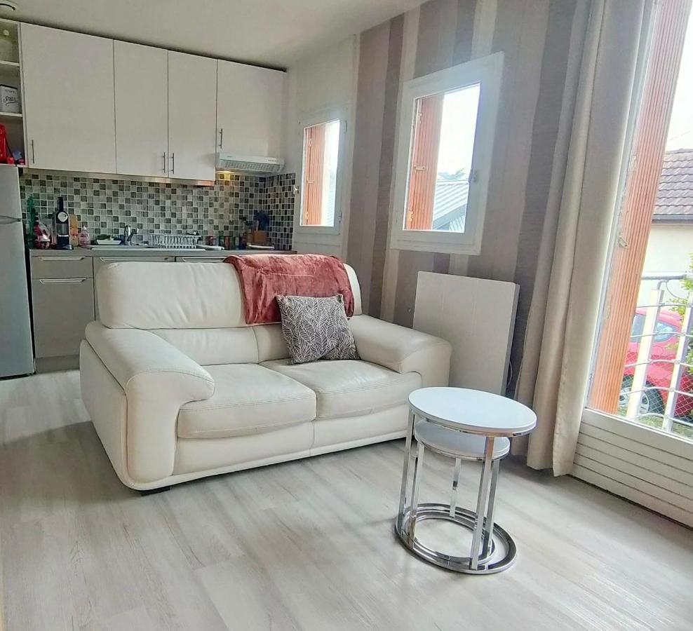 Maison Avec Sous Sol Independant Et Parking A 2Km De Versailles Бюк Екстериор снимка